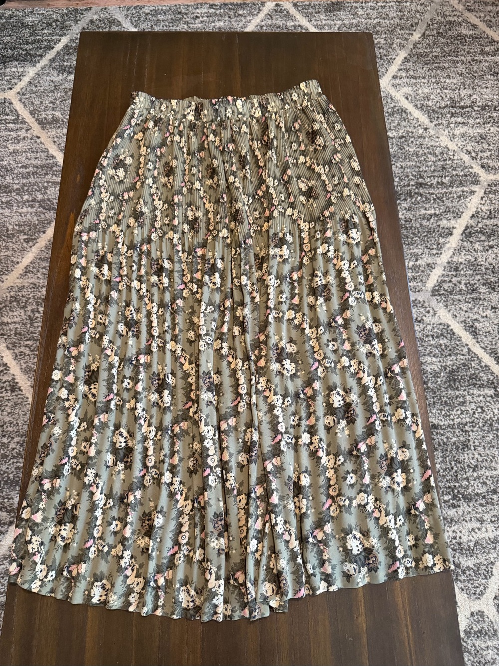 Vintage 90s Sag Harbor Pleated Floral Midi Skirt Sage Green Cottagecore Boho